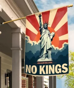 Statue of Liberty-No Kings in America House Flag