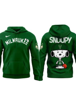 Milwaukee Bucks x Peanuts Night Hoodie