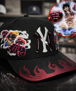 New York Yankees One Piece Luffy Gear 4 Hat 2026