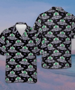 Retro Alien On Space Ship Hawaiian Shirt Men's Short Sleeve Button Down Beach Shirts Gift