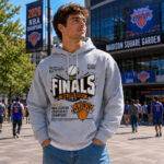 Unisex-New-York-Knicks-Eastern-Conference-Graphic-Hoodie-2026-for-Basketball-Fans.jpg
