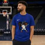 Unisex-New-York-Knicks-OG-Anunoby-Put-The-City-On-His-Back-Game-4-2026-Graphic-Shirt-for-Basketball-Fans.jpg